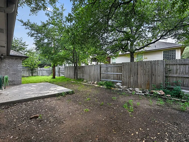 3822 Newland Dr — Photo 34