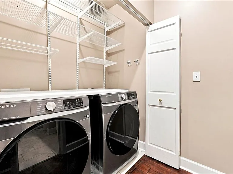 2865 Lenox Rd NE #210 — Photo 24