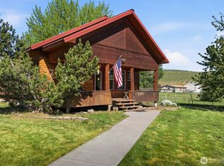 122 Lynch Ln, Yakima, WA 98903