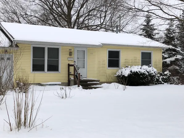 309 N 3rd Ave, Big Rapids, MI 49307