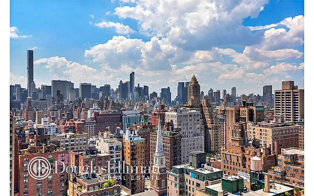 Sold by Douglas Elliman | media 44