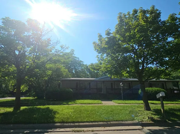 411 Norwood Dr, Monroe, MI 48161