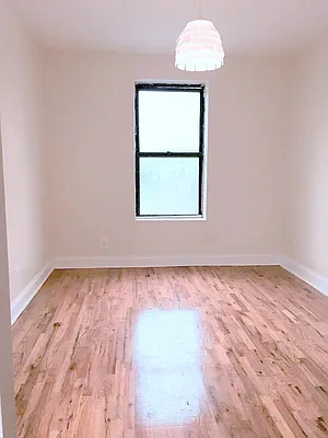 Rented by Uptown Flats LLC | media 13