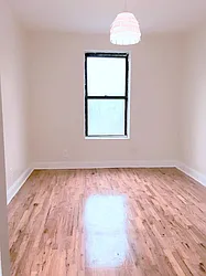 Rented by Uptown Flats LLC