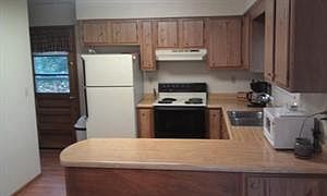 5th image of 4 Belle Ave
