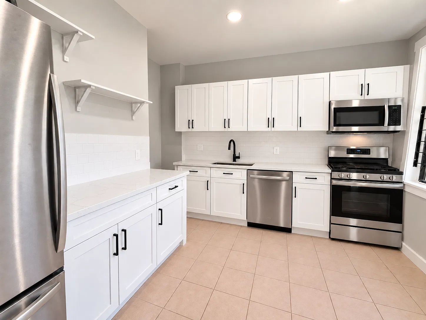 3 bed, $3,150 — Photo 1