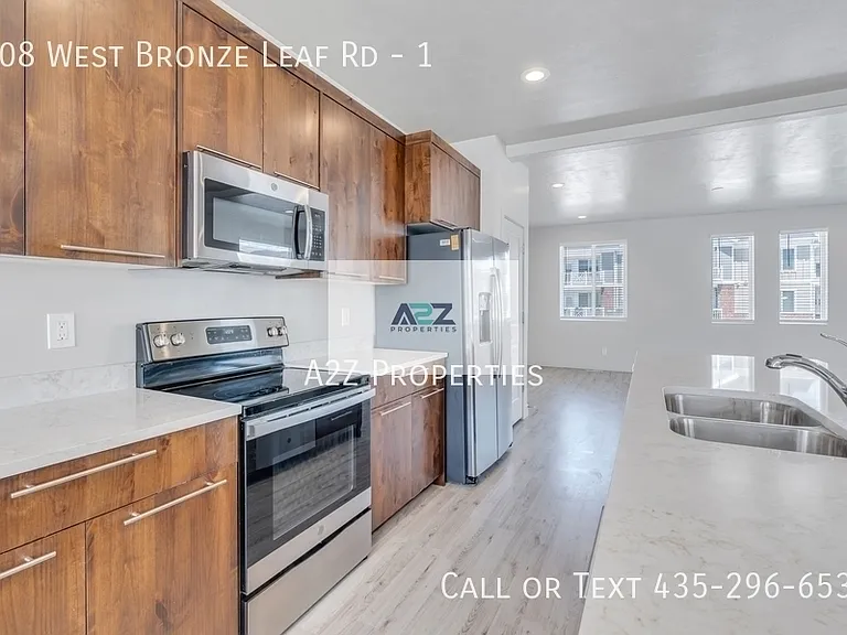 708 W Bronze Leaf Rd #1 — Photo 14