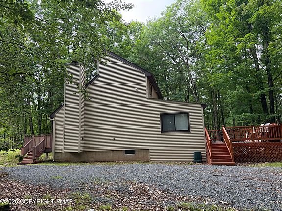 4th image of 136 Michigana Dr