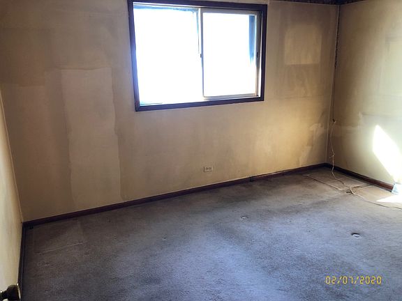 5th image of 15825 Dante Dr
