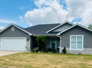 5934 Melissa Ln, Poplar Bluff, MO 63901