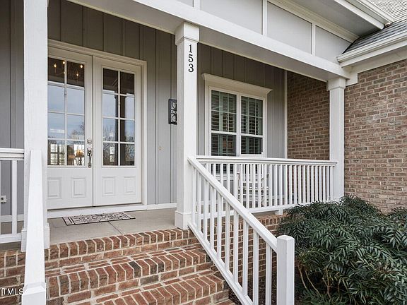 3rd image of 153 Diamante Dr