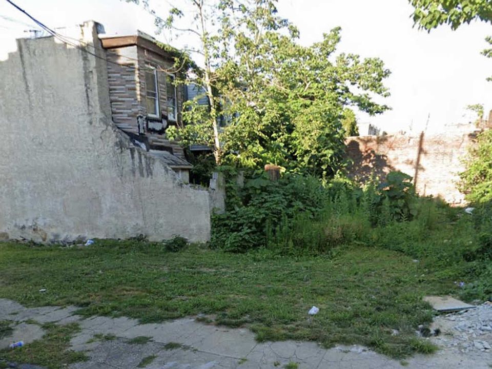 2nd image of 1545 N 28th St