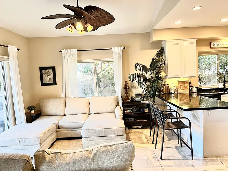 45235 Crystal Springs Dr — Photo 15