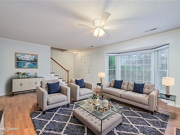 5th image of 505 Tanners Park Ct