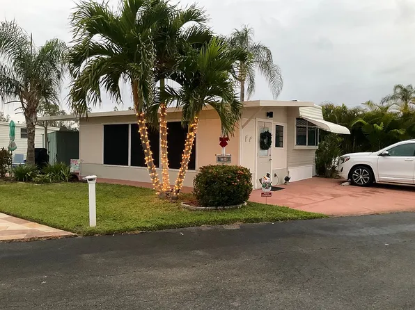 26 Jade Dr, Naples, FL 34114