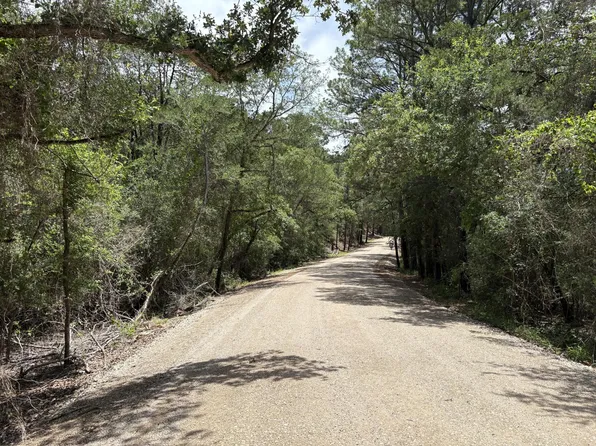 1228 & 1229 Hanauma Dr, Bastrop, TX 78602
