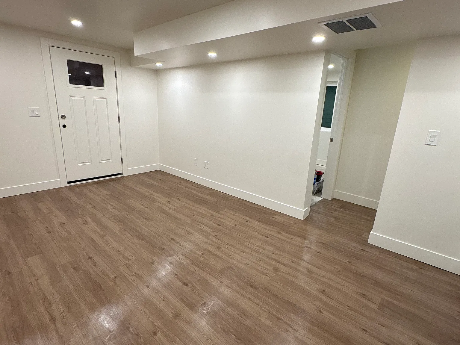 1 bed, 600 sqft, $1,500 — Photo 4