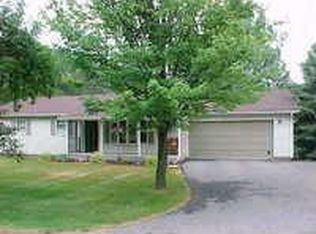 8 Cayuga Rd, Belleville, PA 17004