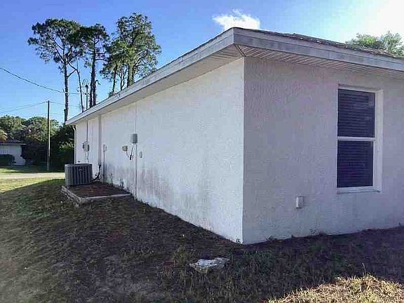 3rd image of 2502 E 3rd St