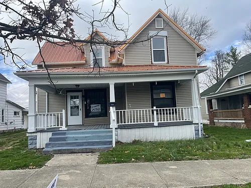618 E Temple St Photo 1