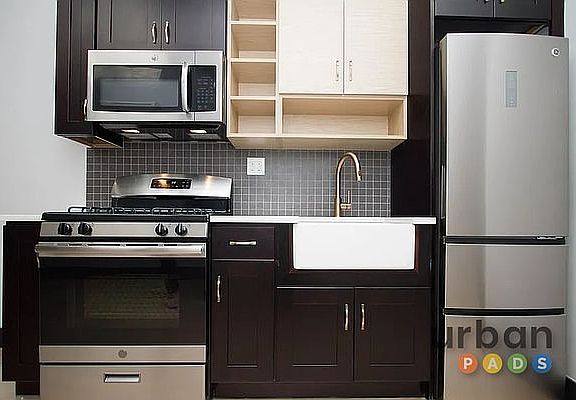 3rd image of 148 Meserole St #5R
