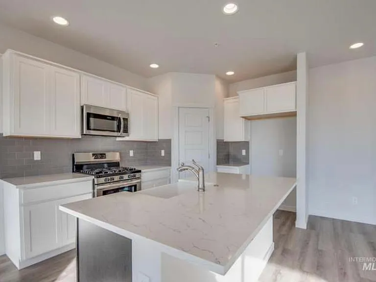 6625 E Zaffre Rdg — Photo 9