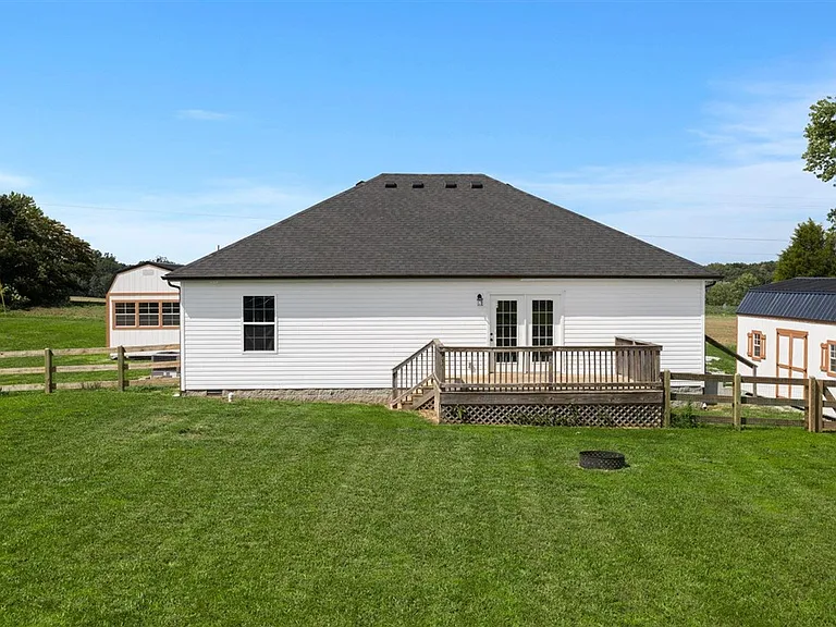 8319 Highland Lick Rd — Photo 9