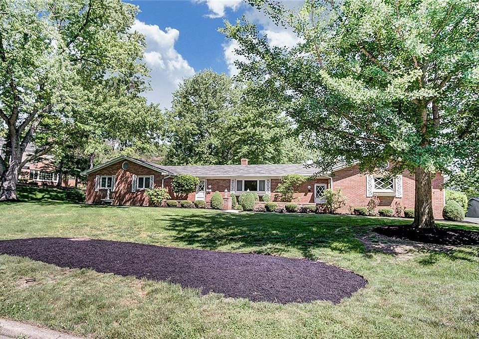2nd image of 1133 Big Hill Rd