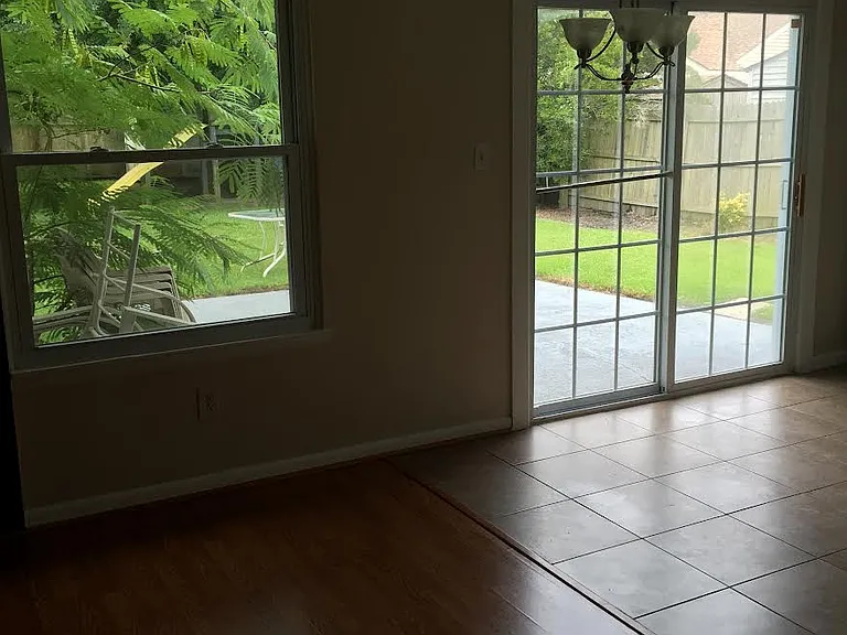 2640 Au Sable Pl — Photo 18