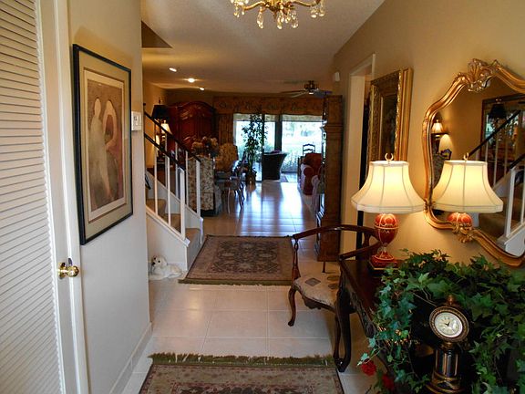 2nd image of 1 Stratford Dr #B