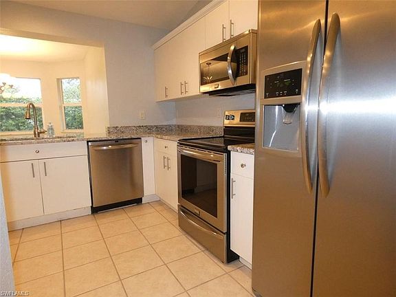 5th image of 1855 Coral Point Dr
