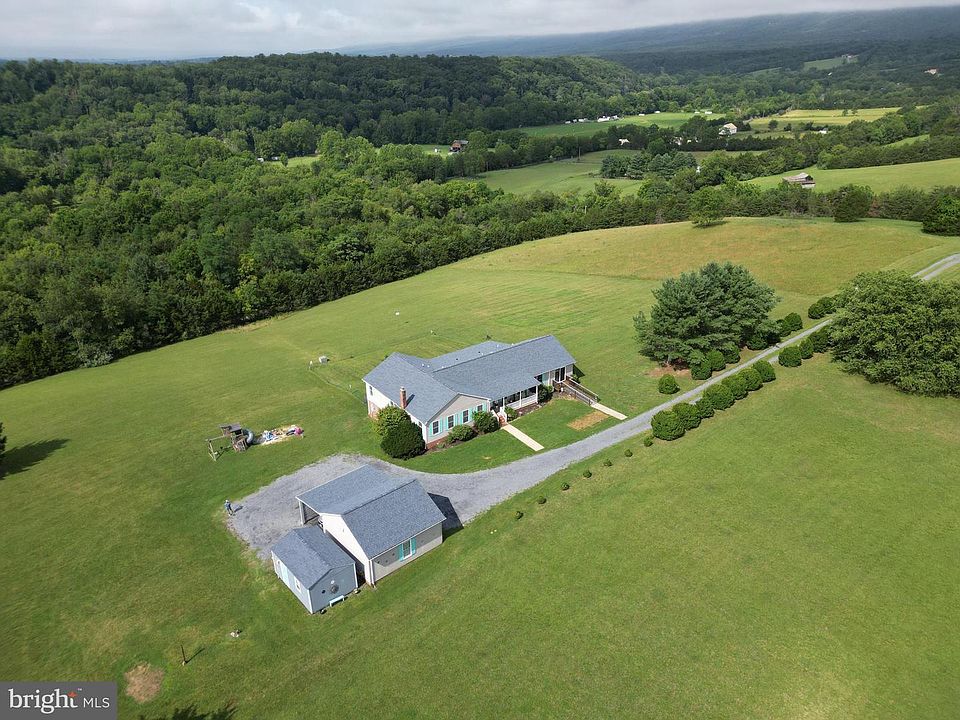 1st image of 217 Silver Bell Ln