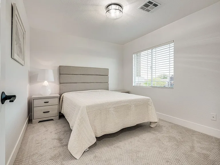 11086 Evvie Ln — Photo 22
