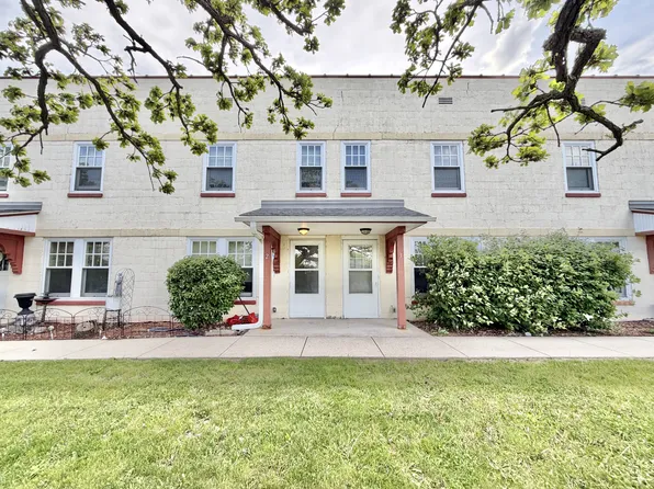 206 Carpenter St #3, Beloit, WI 53511