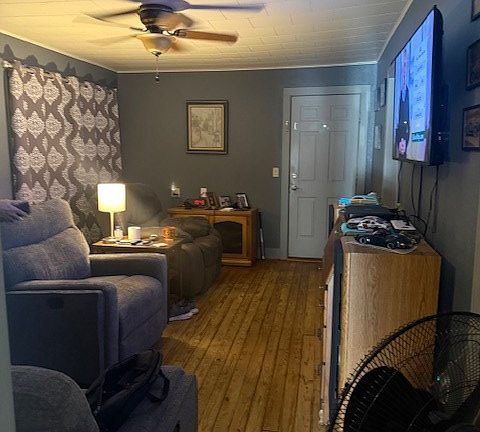4th image of this home