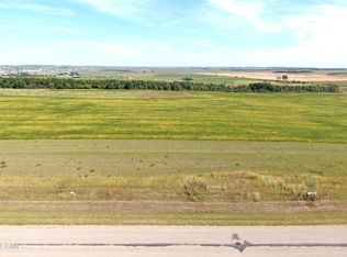 16010 Acadia Dr, Bismarck, ND 58503