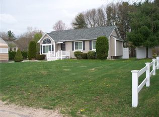 34 King St, Coventry, RI 02816