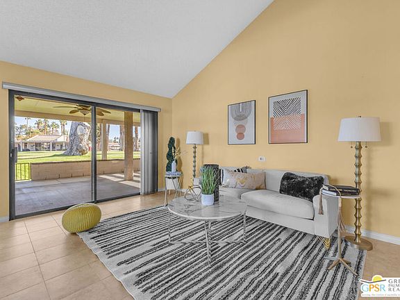 2nd image of 35570 Paseo Circulo W