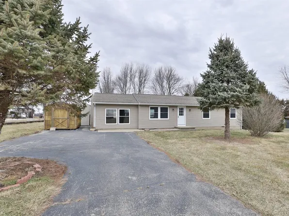 5751 Ross Rd, New Vienna, OH 45159