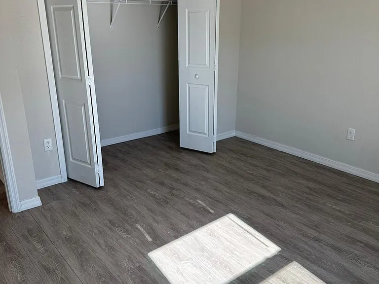 39 Walnut Run — Photo 15
