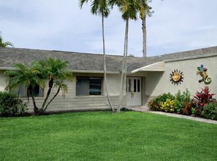 13561 Rustic Pines Blvd S, Seminole, FL 33776