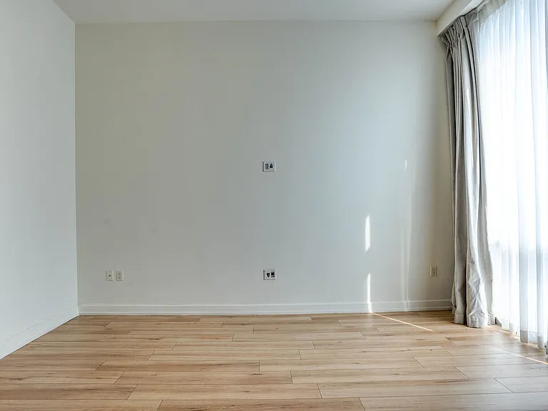 3223 W 6th St #207 — Photo 12