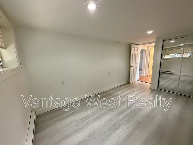 1230B Ethel St — Photo 15