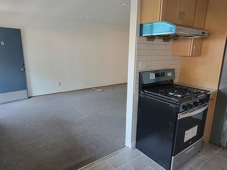 1640 Hearst Ave #G — Photo 5