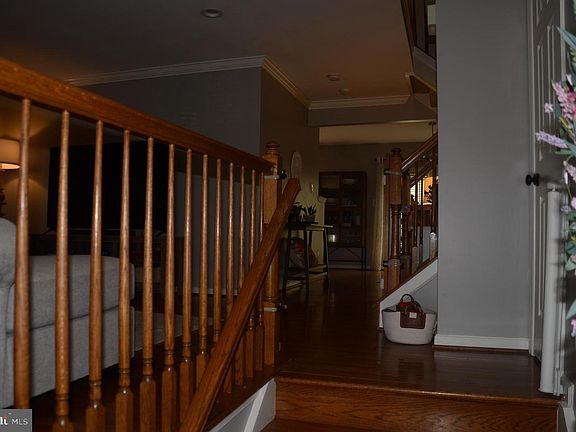 4th image of 46748 Graham Cove Sq