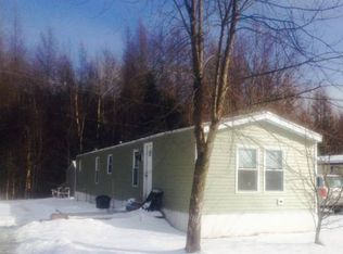 77 3rd St, Lancaster, NH 03584