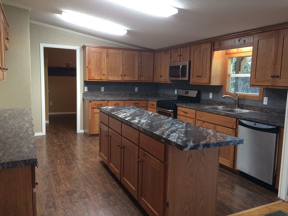 2nd image of 1636 County Road 429