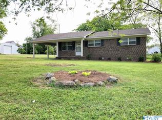 201 Morrow St NE, Hartselle, AL 35640