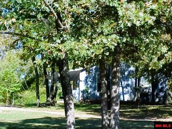 20 Windsong Ln, Flippin, AR 72634