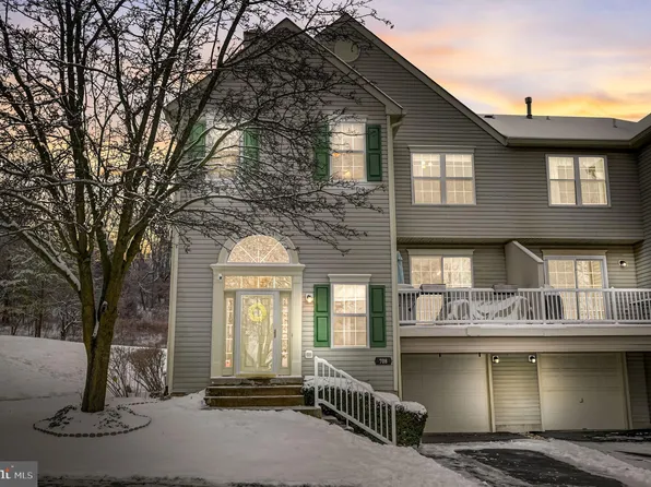 708 Thornhill Dr, Collegeville, PA 19426